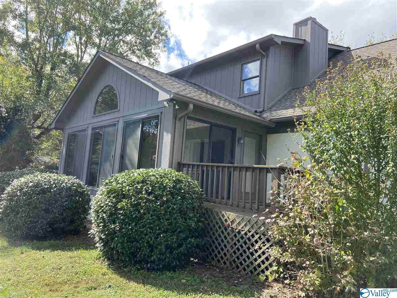 522 Martin Road - Photo 1