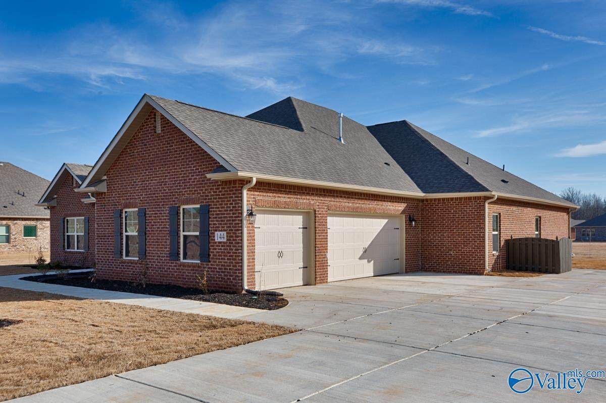 144 Tango Drive - Photo 1