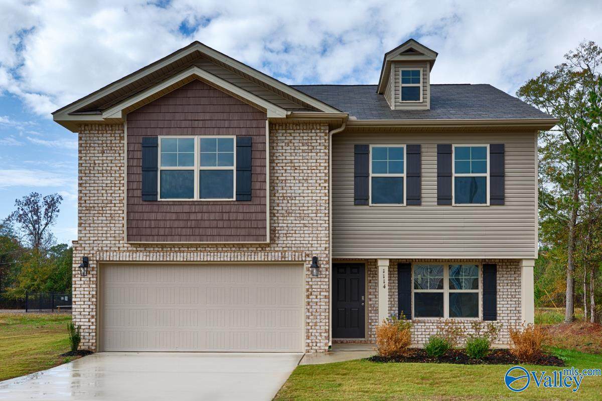 1114 Fountainview Drive - Photo 1