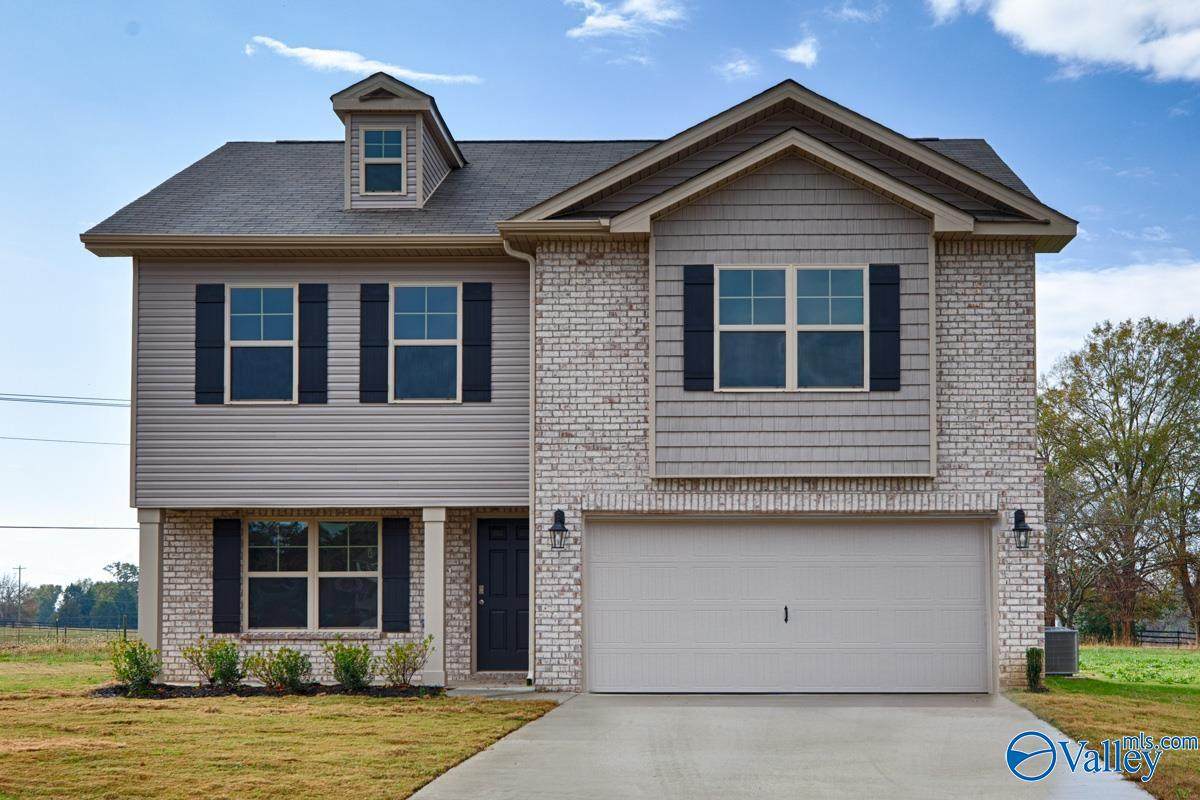 3005 Fountainview Circle - Photo 1