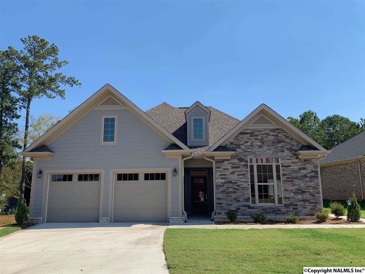 107 Colonnade Drive - Photo 1
