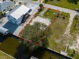 4730 Swordfish St - Photo 7
