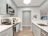 555 Park Shore Dr - Photo 6