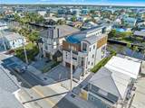250 Crescent St - Photo 2