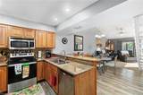 8913 Somerset Blvd - Photo 18