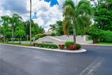 7670 Meadow Lakes Dr - Photo 3