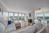 4031 Gulf Shore Blvd - Photo 3