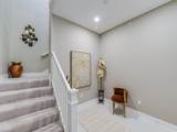 202 Indies Dr - Photo 11