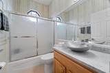 7590 Meadow Lakes Dr - Photo 20