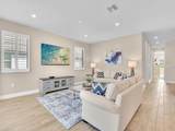 2561 Seychelles Dr - Photo 7