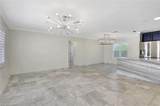 112 Capri Blvd - Photo 12