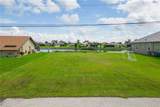 3051 27th Pl - Photo 2