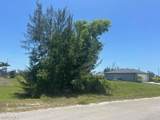 2732 11th Ter - Photo 3