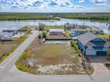 226 Goodland Dr - Photo 8