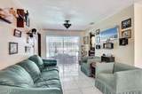 5251 Boxwood Way - Photo 17