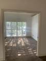 300 Diamond Cir - Photo 4