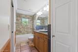 819 James St - Photo 9