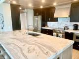 5550 Heron Point Dr - Photo 3
