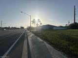 933 Cape Coral Pkwy - Photo 7