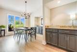 2209 Regal Way - Photo 4