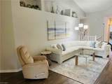 25240 Pelican Creek Cir - Photo 10