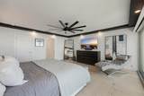 800 River Point Dr - Photo 14