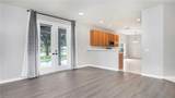 2864 Blossom Ct - Photo 16