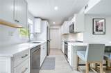 1280 Barbizon Ln - Photo 5