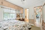 4052 Crystal Lake Dr - Photo 15