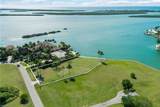1028 Inlet Dr - Photo 3
