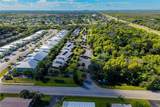 900 Henderson Creek Dr - Photo 41