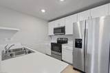 8015 Mangrove Cir - Photo 13