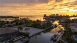 1558 Heights Ct - Photo 19