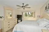 555 Park Shore Dr - Photo 20