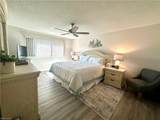 555 Park Shore Dr - Photo 22