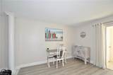 555 Park Shore Dr - Photo 8