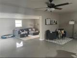 1635 Lowell Ct - Photo 2