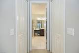 8160 Venetian Pointe Dr - Photo 22
