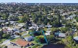 817 107th Ave - Photo 8