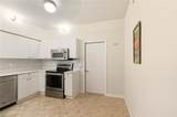 636 Windsor Sq - Photo 8