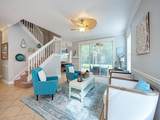 2346 Butterfly Palm Dr - Photo 4