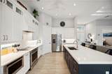 1641 Orleans Ct - Photo 4