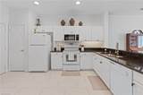941 Hampton Cir - Photo 14
