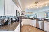 14581 Lake Olive Dr - Photo 10