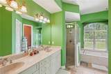 2621 Golden Gate Blvd - Photo 20