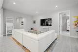 2560 Seychelles Dr - Photo 4