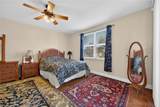 9601 Spanish Moss Way - Photo 11