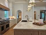 637 Palm Cir - Photo 9