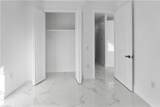 918 Hollister Ave - Photo 22
