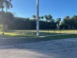 680 Park St - Photo 2